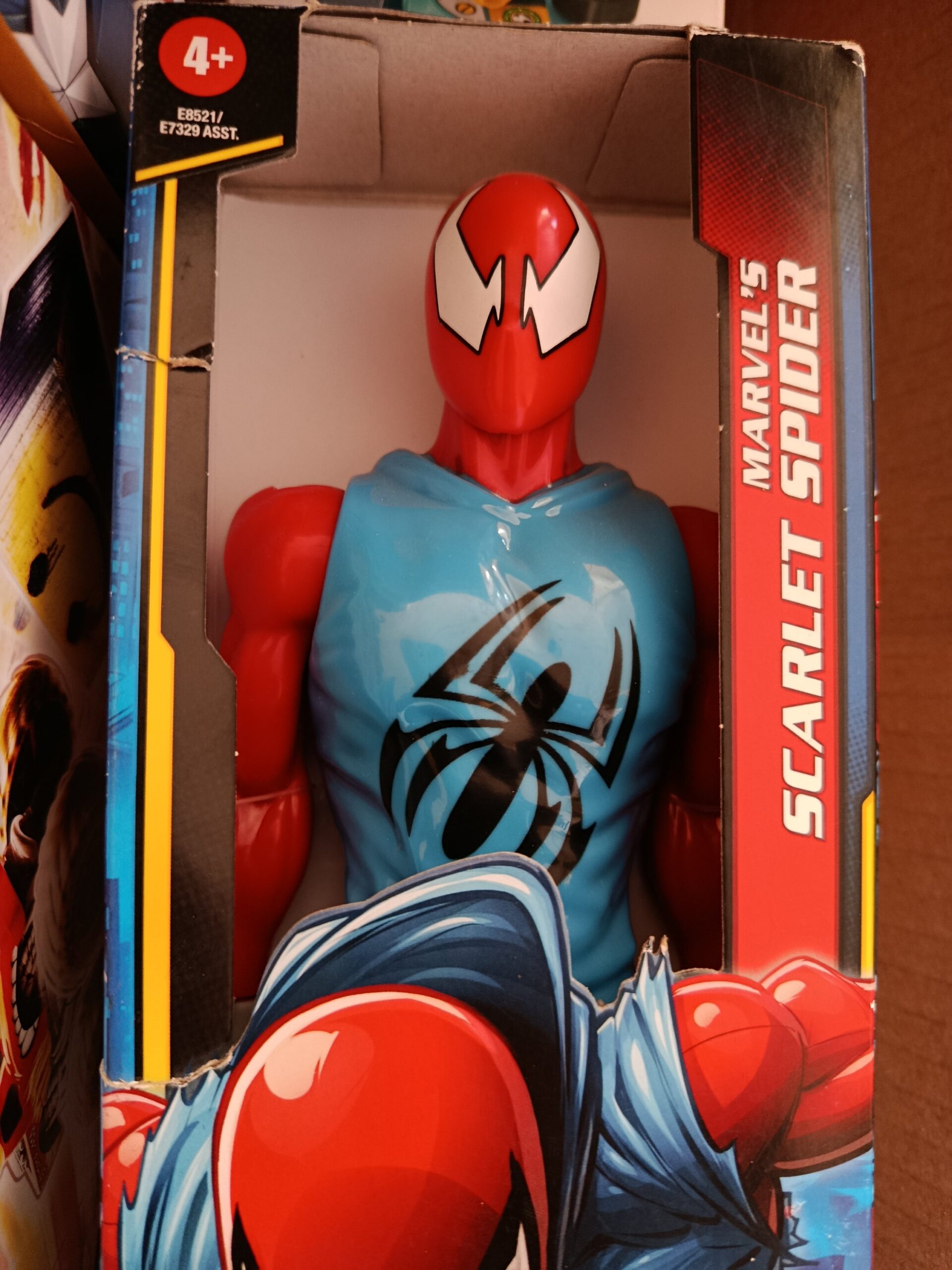 Figura Marvel Scarlet Spider